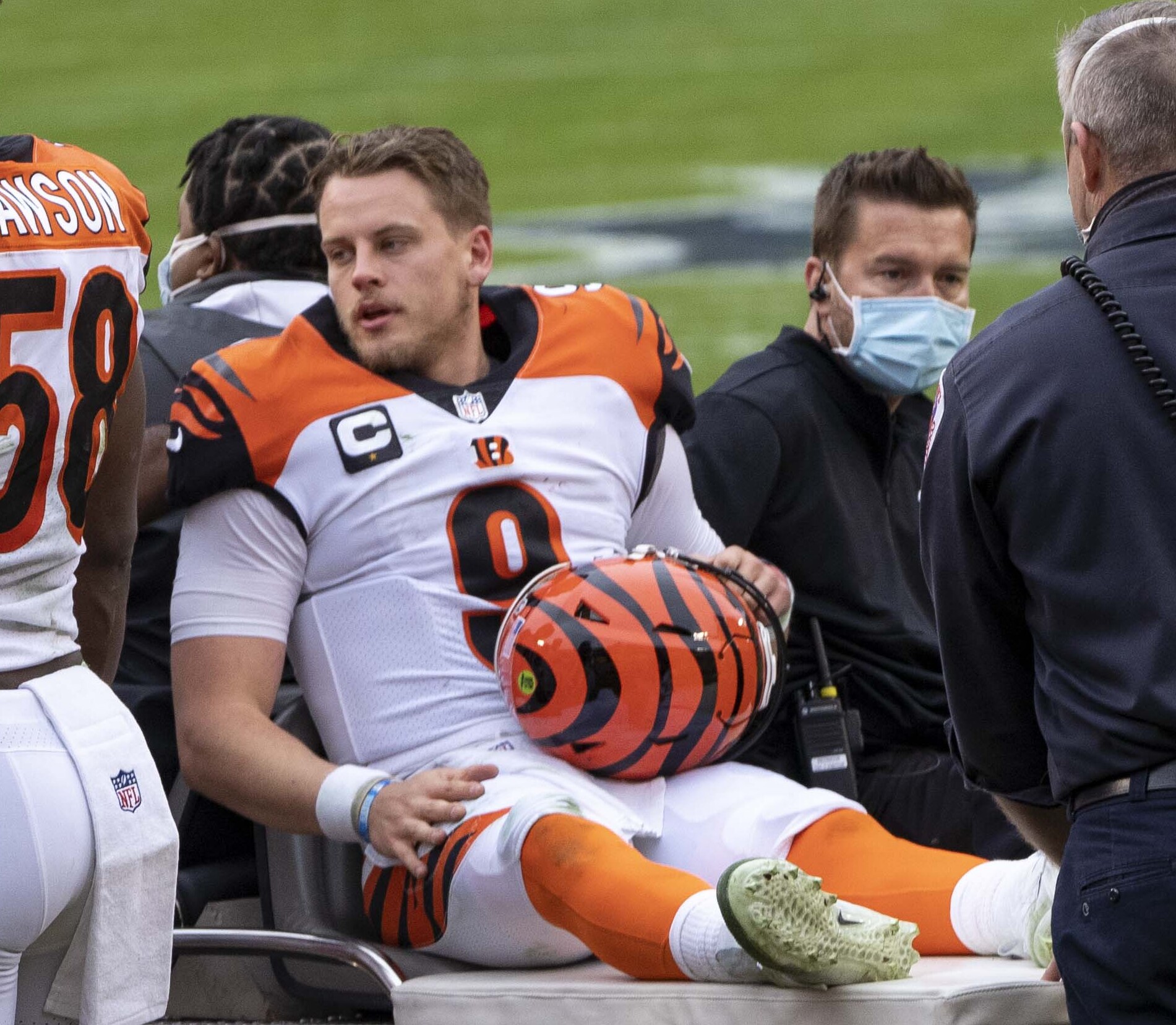 Joe Burrow after injury (2020) (1)