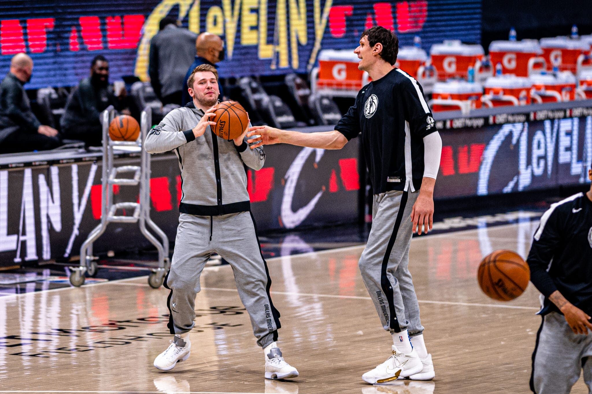 The 15 Tallest Players In NBA History Gamer Koala the-15-tallest-players-in-nba-history-gamer-koala