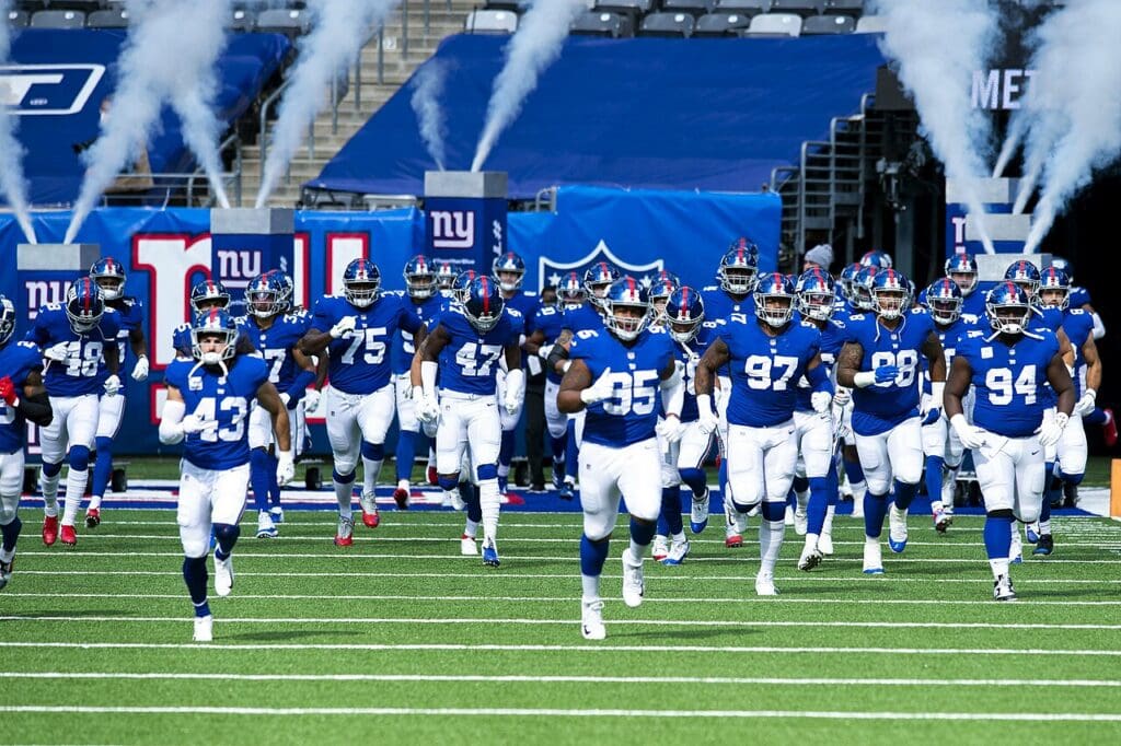 The New York Giants take the field against the Washington Football Team at Metlife Stadium on October 18, 2020.