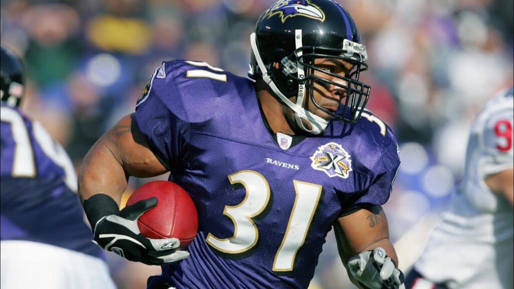 Running Back Jamal Lewis
RM