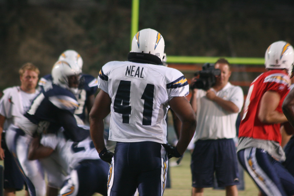 Lorenzo Neal