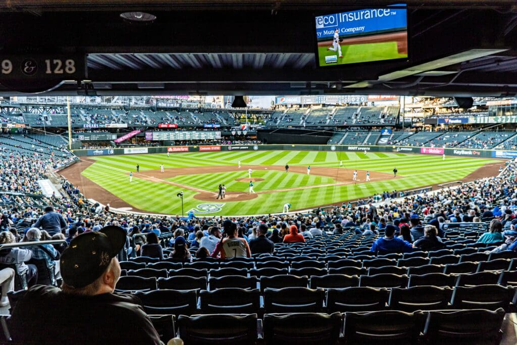 people watching baseball game during daytime,Seattle Mariners