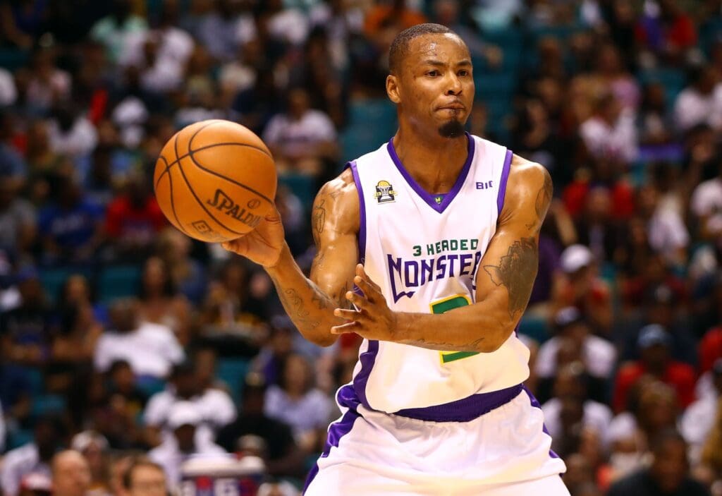 3 Headed guard Monsters Rashard Lewis (9) passes the ball against Trilogy during the Big 3 championship game at MGM Grand Garden Arena.
