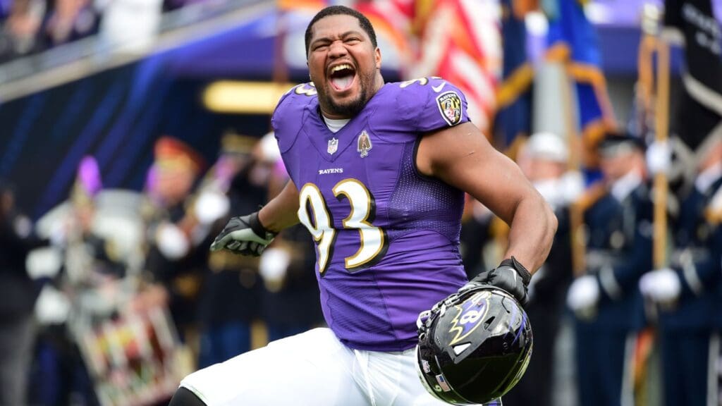 Oct 24, 2021; Baltimore, Maryland, USA; Baltimore Ravens defensive end Calais Campbell (93) runs onto the field prior to the game against the Cincinnati Bengals at M&T Bank Stadium.