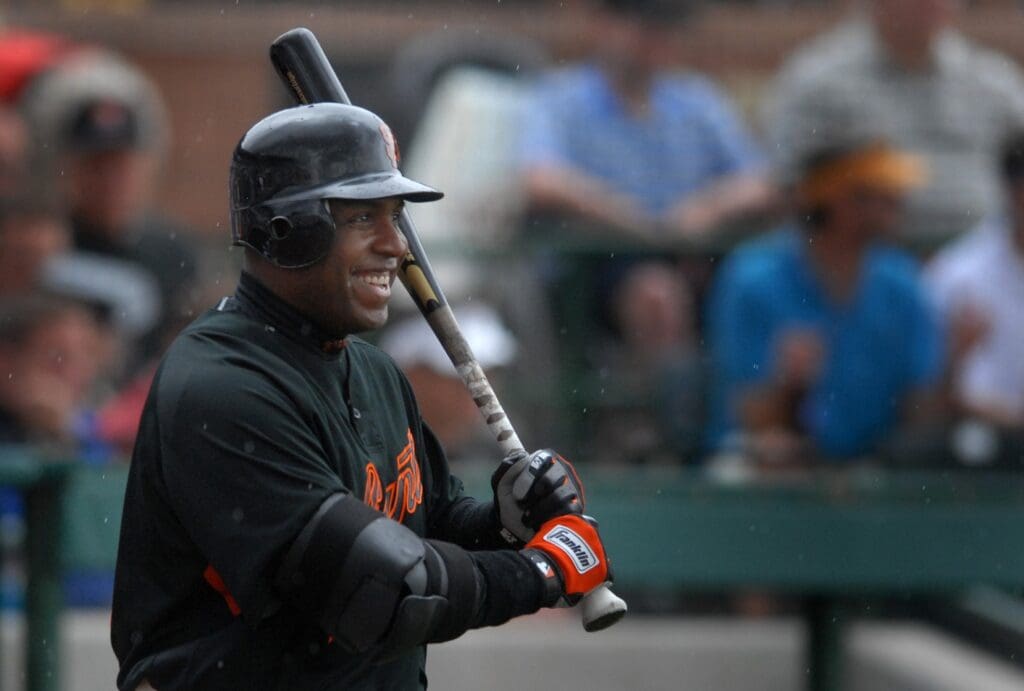 Mar 22, 2007; Scottsdale, AZ, USA; San Francisco Giants left fielder (25) Barry Bonds against the Arizona Diamondbacks at Scottsdale Stadium in Scottsdale, AZ.