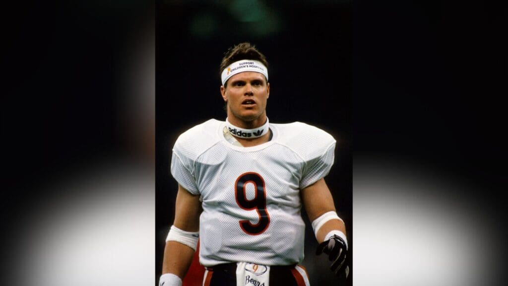 Jan 26, 1986; New Orleans, LA, USA; FILE PHOTO; Chicago Bears quarterback (9) Jim McMahon on the sidelines against the New England Patriots during Super Bowl XX at the Superdome. The Bears defeated the Patriots 46-10.