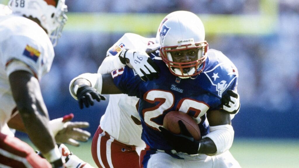 Sep 15, 1996; Foxboro, MA, USA: FILE PHOTO; New England Patriots running back Curtis Martin (28) in action against the Arizona Cardinals at Foxboro Stadium.