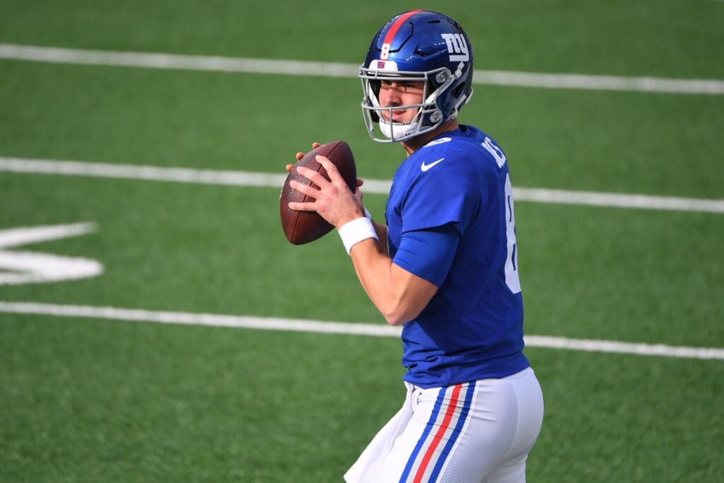 Dec 13, 2020; East Rutherford, New Jersey, USA; New York Giants quarterback Daniel Jones (8) throws a warm up pass before a game against the Arizona Cardinals at MetLife Stadium.