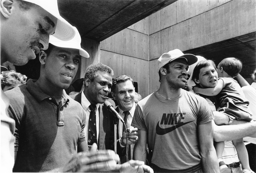 Dennis Johnson, Quinn Buckner, K.C. Jones, Mayor Raymond L. Flynn, Carlos Clark, Danny Ainge
