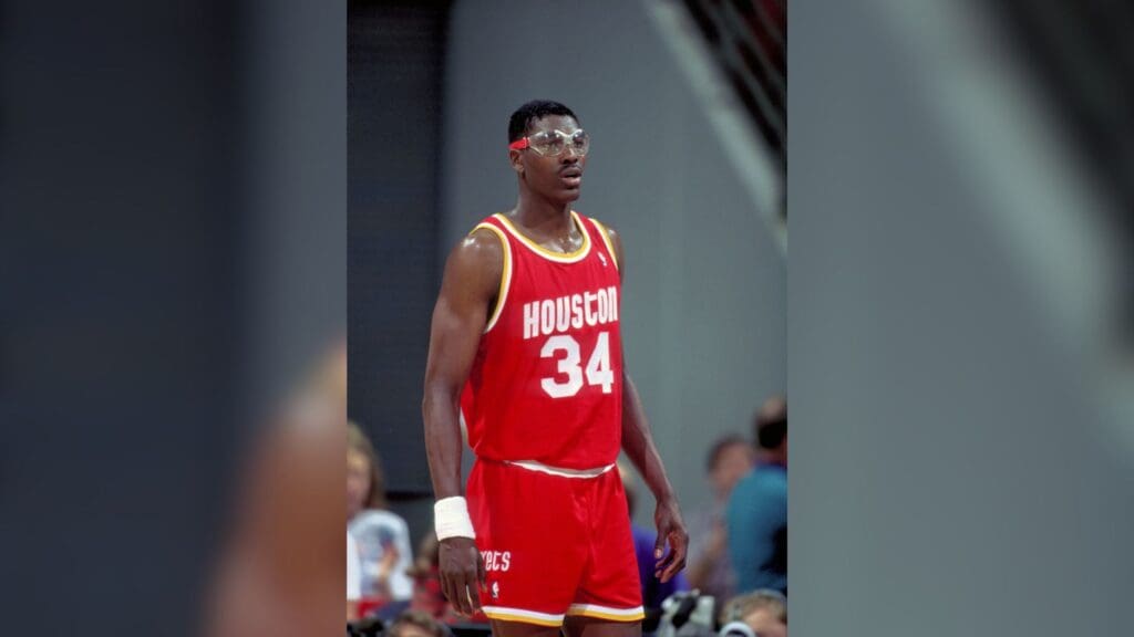 Unknown Date; Orlando, FL, USA; FILE PHOTO; Houston Rockets center #34 HAKEEM OLAJUWON in action against the Orlando Magic at the Orlando Arena during the 1991-92 season.
