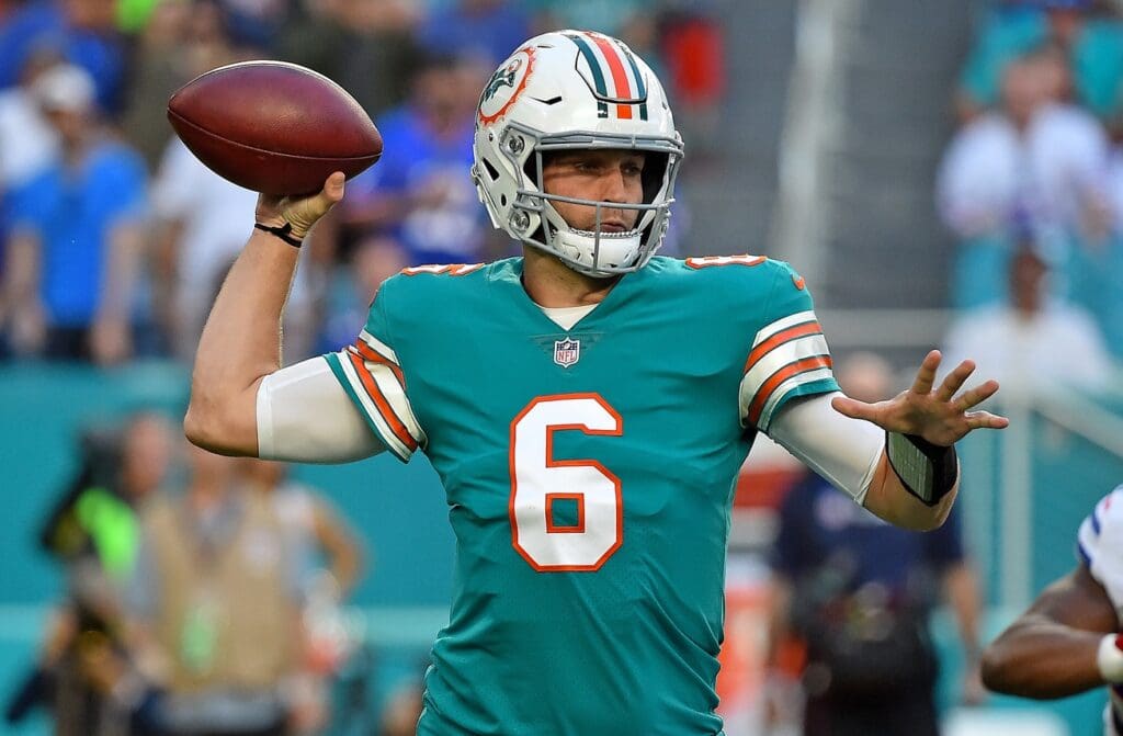 Dec 31, 2017; Miami Gardens, FL, USA; Miami Dolphins quarterback Jay Cutler (6) attempts a pass against the Buffalo Bills during the first half at Hard Rock Stadium.
