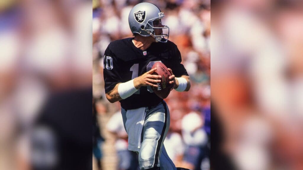 Aug 29, 1992; Los Angeles, CA, USA: FILE PHOTO; Los Angeles Raiders quarterback Jay Schroeder (10) in action against the Houston Oilers during a preseason game at Los Angeles Memorial Coliseum.