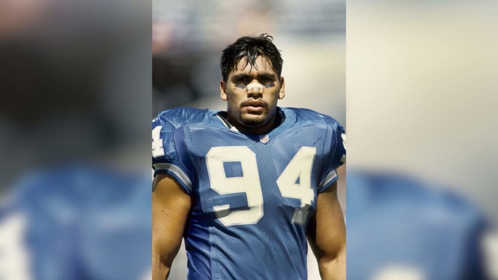 Sep 29, 1996; Tampa, FL, USA; FILE PHOTO; Detroit Lions defensive tackle Luther Elliss (94) during the game against the Tampa Bay Buccaneers at Tampa Stadium.