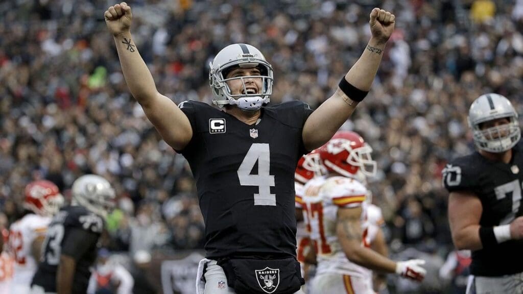Derek Carr,Oakland Raiders 2016 Season Highlights