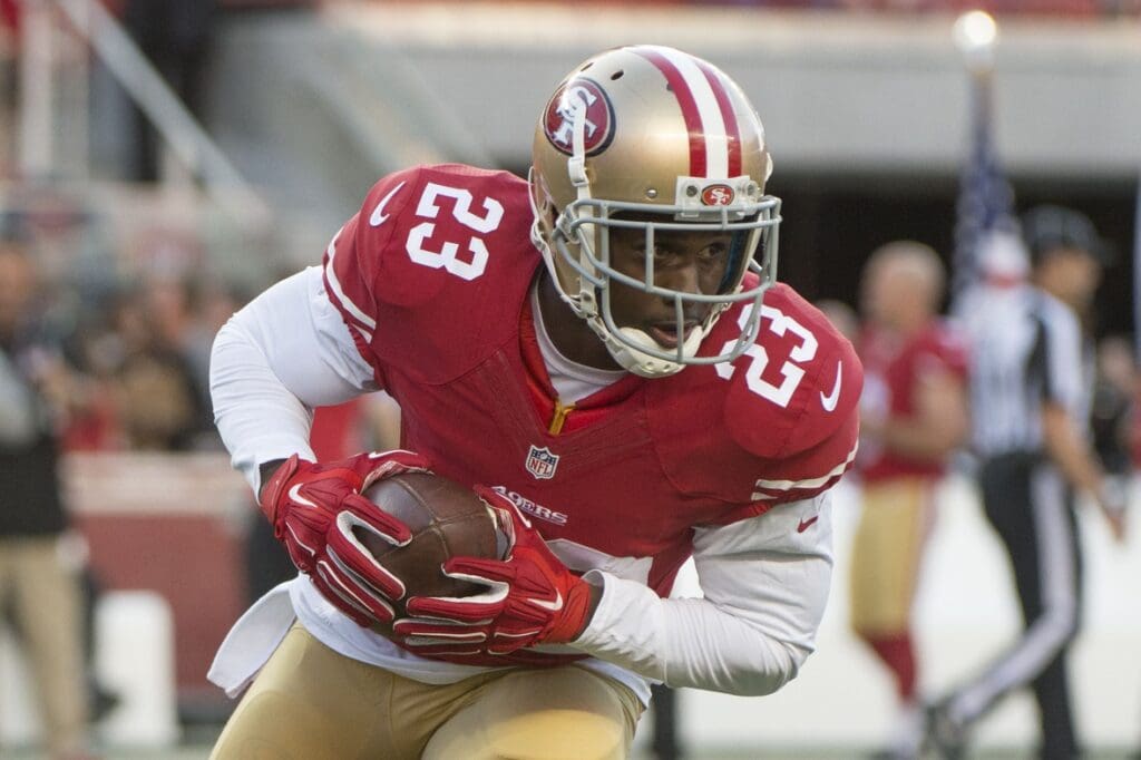 September 3, 2015; Santa Clara, CA, USA; San Francisco 49ers running back Reggie Bush (23) warms up before a preseason game against the San Diego Chargers at Levi's Stadium.
