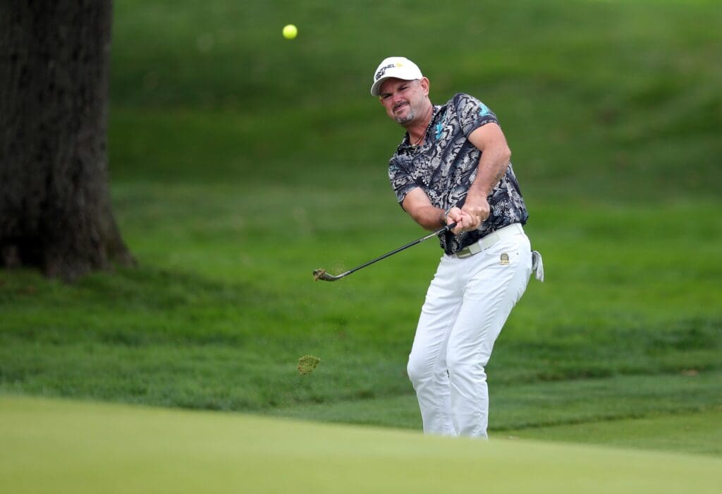 Sep 17, 2020; Mamaroneck, New York, USA; Rory Sabbatini chips up onto the 17th green during the first round of the U.S. Open golf tournament at Winged Foot Golf Club - West.