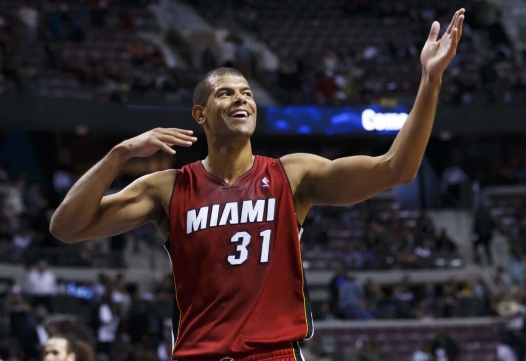 Mar 28, 2014; Auburn Hills, MI, USA; Miami Heat forward Shane Battier (31) wave to the crowd after the game against the Detroit Pistons at The Palace of Auburn Hills. Miami won 110-78.