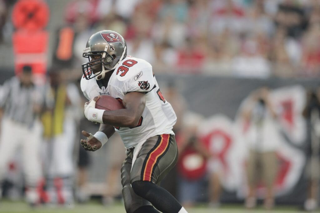 Aug 28, 2004; Tampa, FL, USA; Tampa Bay Buccaneers RB Charlie Garner at Raymond James Stadium.