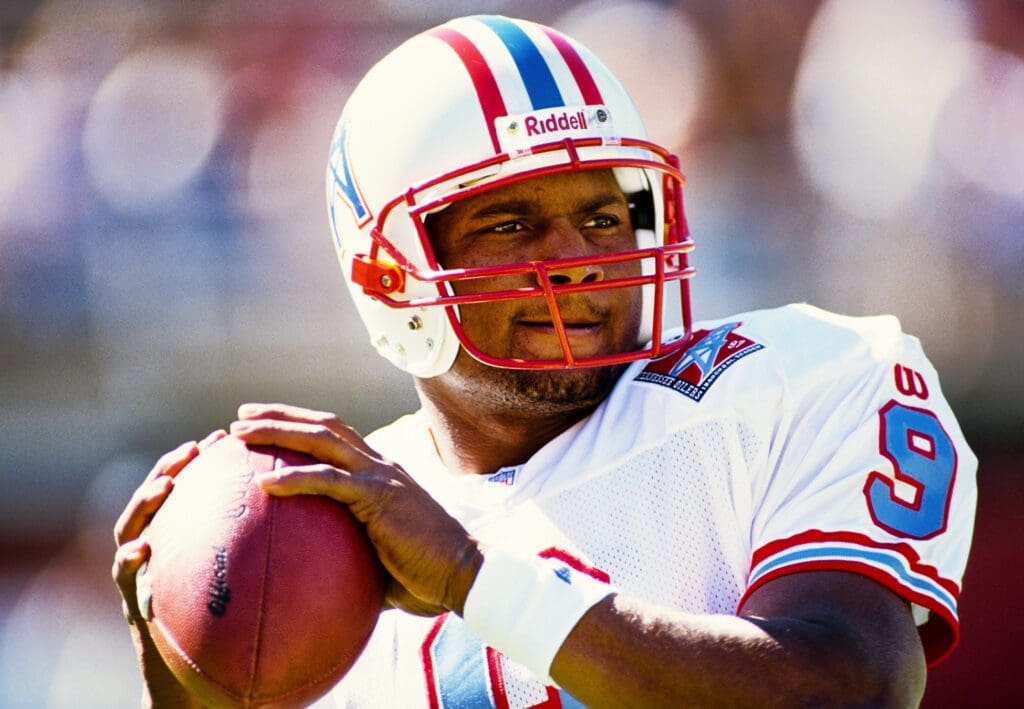 Oct 26, 1997; Tempe, AZ, USA; FILE PHOTO; Tennessee Oilers quarterback Steve McNair (9) on the field prior to a game against the Arizona Cardinals at Sun Devil Stadium.K