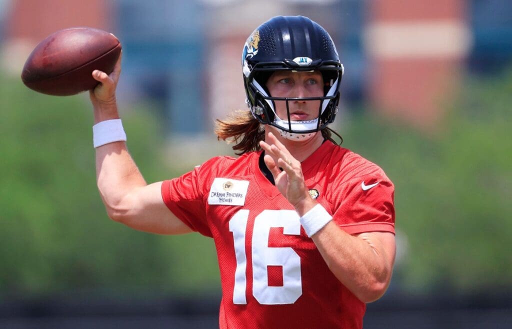 Jacksonville Jaguars quarterback Trevor Lawrence (16) looks to pass during the first organized team activity at Miller Electric Center Monday, May 19, 2025 in Jacksonville, Fla.