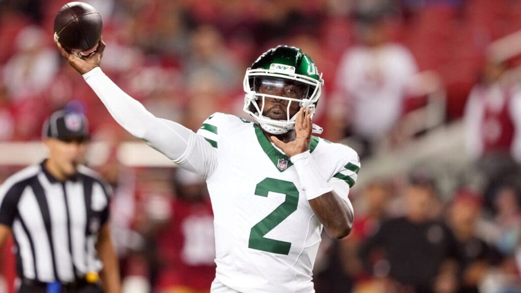 Sep 9, 2024; Santa Clara, California, USA; New York Jets quarterback Tyrod Taylor (2) throws a pass against the San Francisco 49ers during the fourth quarter at Levi's Stadium.