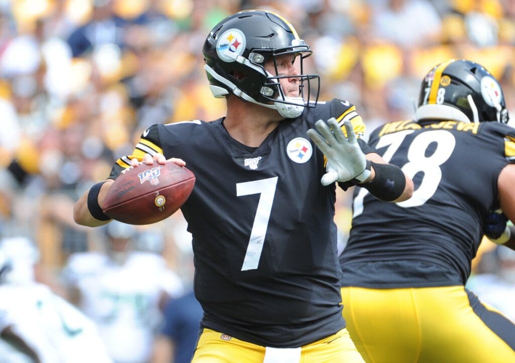 Sep 15, 2019; Pittsburgh, PA, USA; Pittsburgh Steelers quarterback Ben Roethlisberger (7) throws a pass against the Seattle Seahawks during the second quarter at Heinz Field.