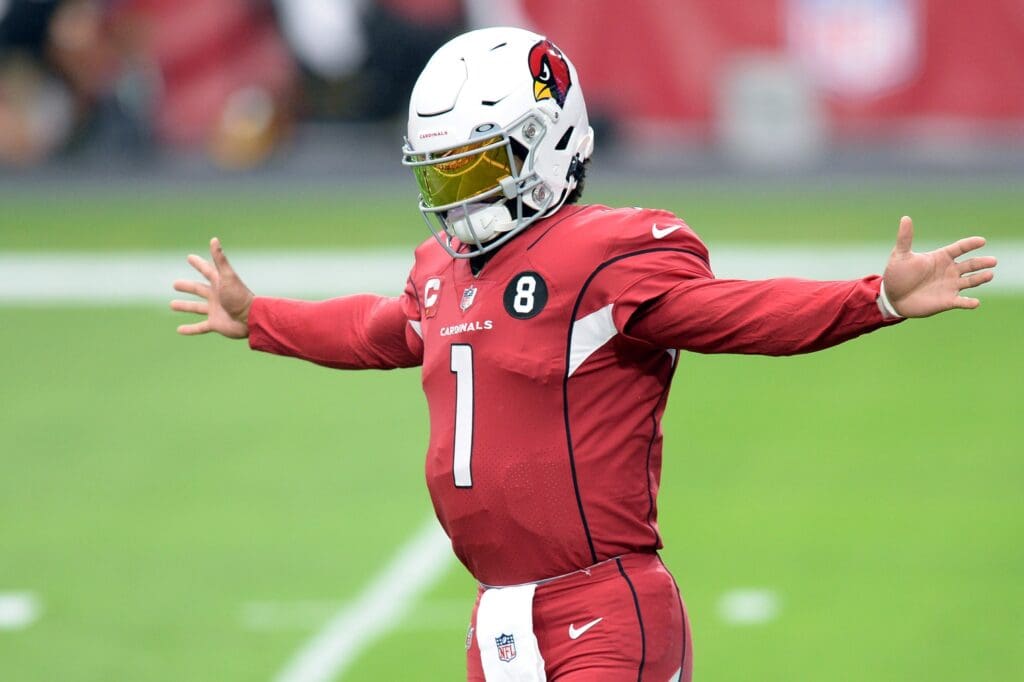 Sep 27, 2020; Glendale, Arizona, USA; Arizona Cardinals quarterback Kyler Murray (1) warms up prior to facing the Detroit Lions at State Farm Stadium.
