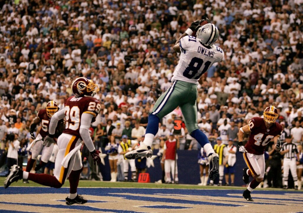 Sept 17, 2006; Irving, TX USA; Dallas Cowboys wide receiver (81) Terrell Owens is unable to catch the pass during the first quarter against the Washington Redskins at Texas Stadium. Mandatory Credit: Photo by Tim Heitman-USA TODAY Sports(c) Copyright 2006 Tim Heitman