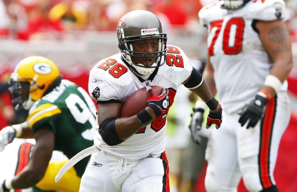 September 28, 2008; Tampa, FL, USA; Tampa Bay Buccaneers running back Warrick Dunn (28) runs with the ball against the Green Bay Packers during the second quarter at Raymond James Stadium.