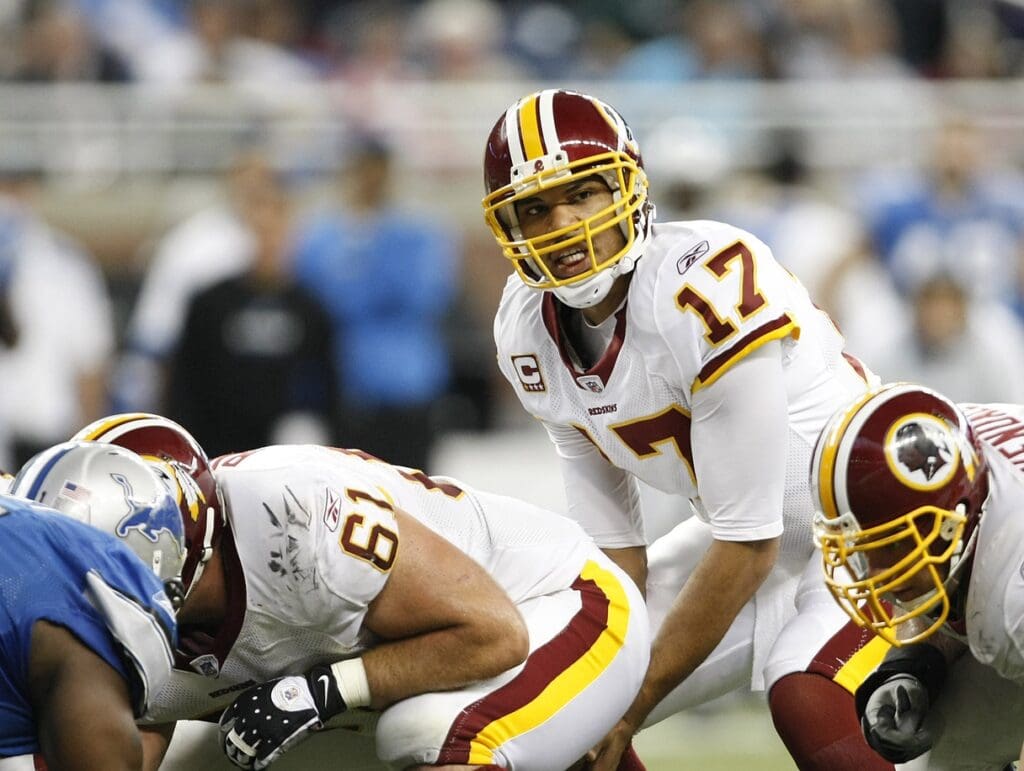 October 26, 2008; Detroit, MI, USA; Washington Redskins quarterback Jason Campbell (17) calls the play at the line during the second quarter. The Redskins defeated the Lions 25-17.