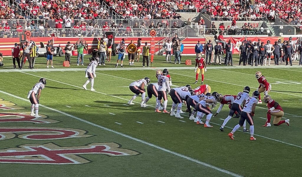 Williams leading the Bears offense against the San Francisco 49ers in 2024