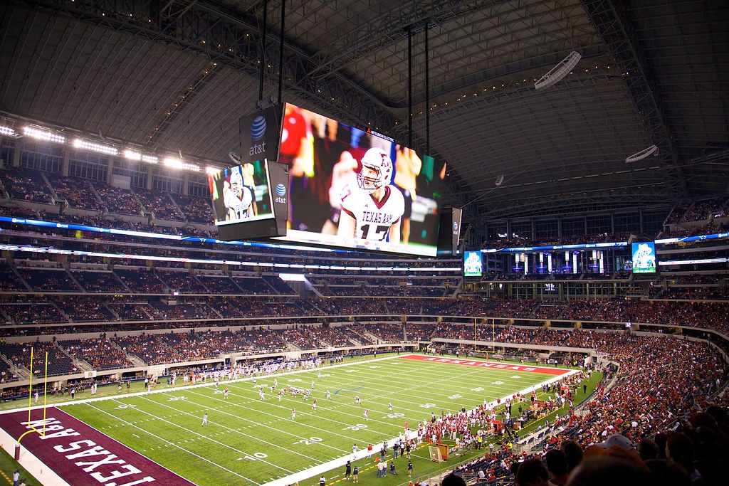 Texas A&M vs. Arkansas Razorbacks at Cowboy Stadium