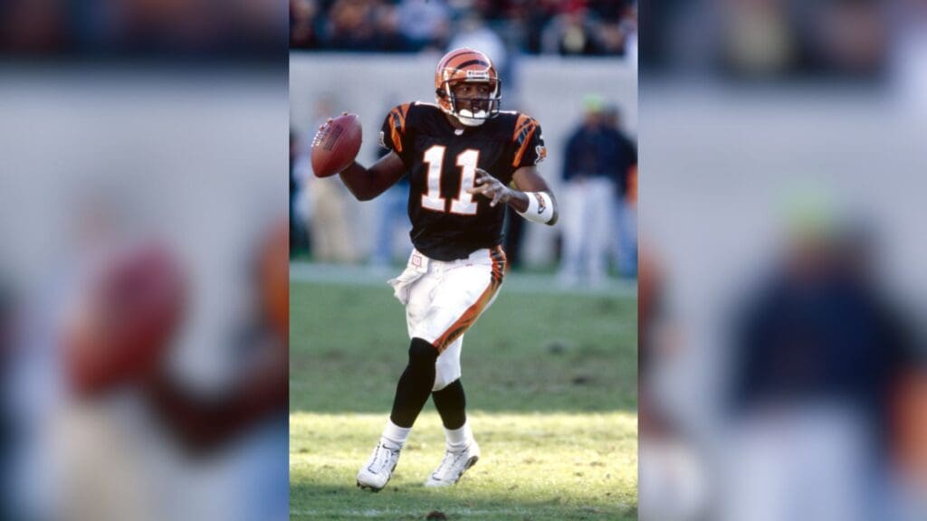 Nov 5, 2000; Cincinnati, OH, USA; Cincinnati Bengals quarterback Akili Smith (11) scrambles with the ball during the game against the Baltimore Ravens at Paul Brown Stadium. The Ravens beat the Bengals27-2.