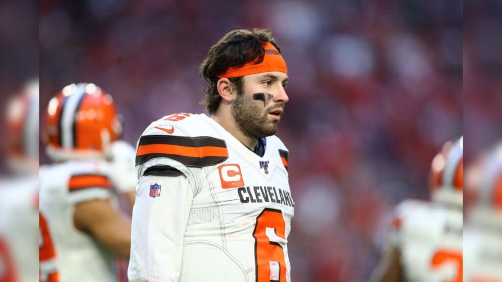 Dec 15, 2019; Glendale, AZ, USA; Cleveland Browns quarterback Baker Mayfield (6) against the Arizona Cardinals at State Farm Stadium.