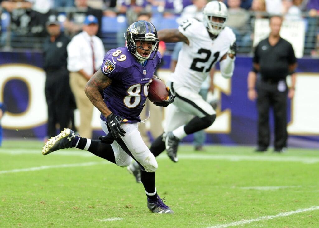 Oct 2, 2016; Baltimore, MD, USA; Baltimore Ravens wide receiver Steve Smith, Sr. (89) runs with the ball while scoring a touchdown in the fourth quarter against the Oakland Raiders at M&T Bank Stadium.