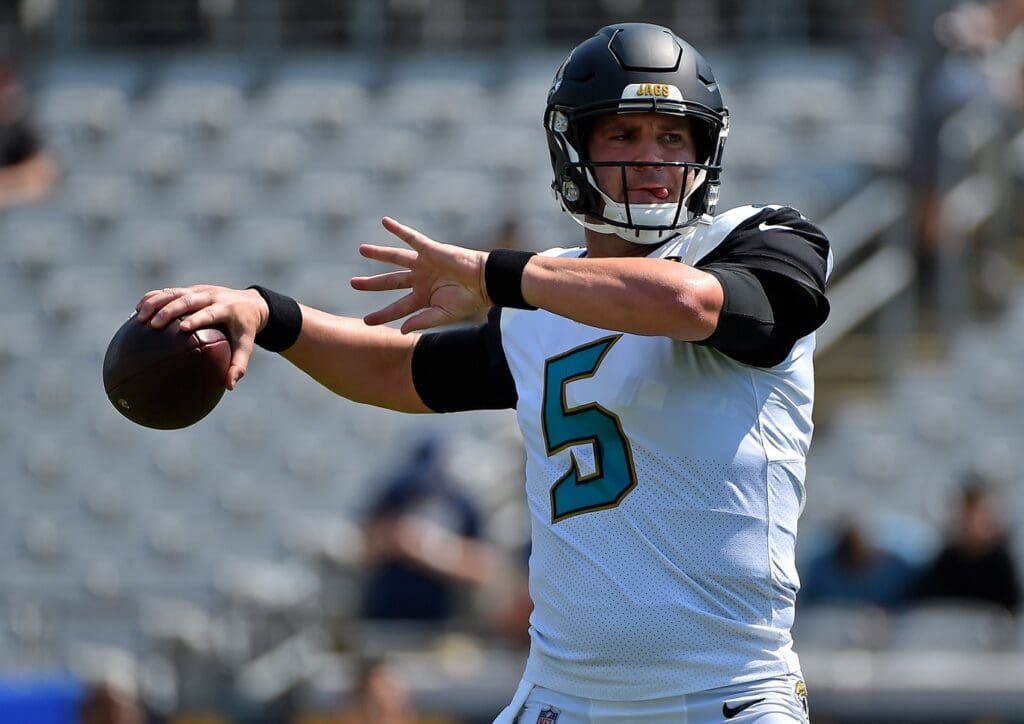 Sep 17, 2017; Jacksonville, FL, USA; Jacksonville Jaguars quarterback Blake Bortles (5) warms up prior to the game against the Tennessee Titans at EverBank Field
