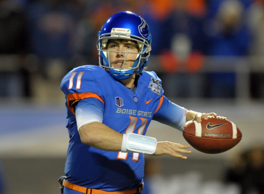 Dec 22, 2011; Las Vegas, NV, USA; Boise State Broncos quarterback Kellen Moore (11) throws a pass against the Arizona State Sun Devils in the 2011 Las Vegas Bowl at Sam Boyd Stadium