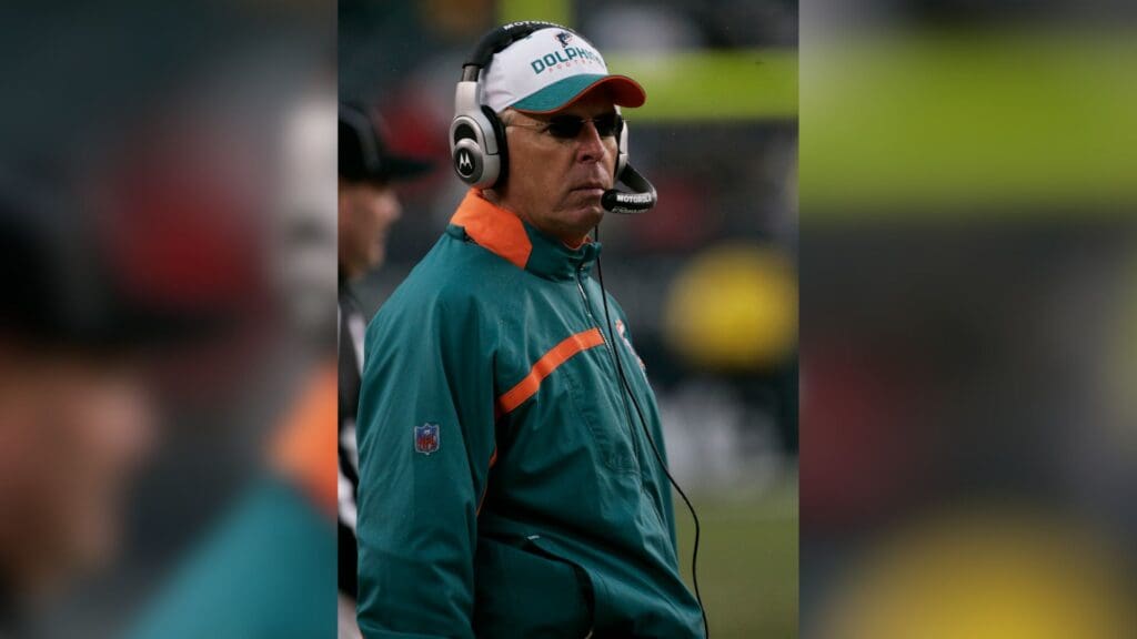 Nov 18, 2007; Philadelphia, PA, USA; Miami Dolphins head coach Cam Cameron during the game against the Philadelphia Eagles at Lincoln Financial Field
