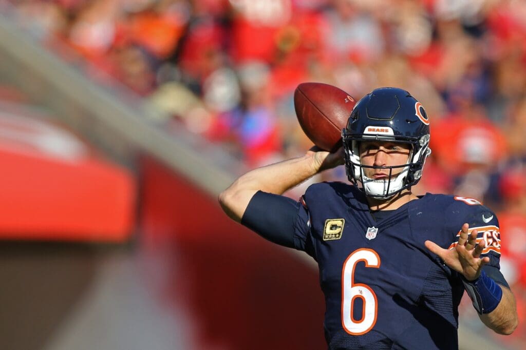 Nov 13, 2016; Tampa, FL, USA; Chicago Bears quarterback Jay Cutler (6) against the Tampa Bay Buccaneers at Raymond James Stadium. The Buccaneers won 36-10.