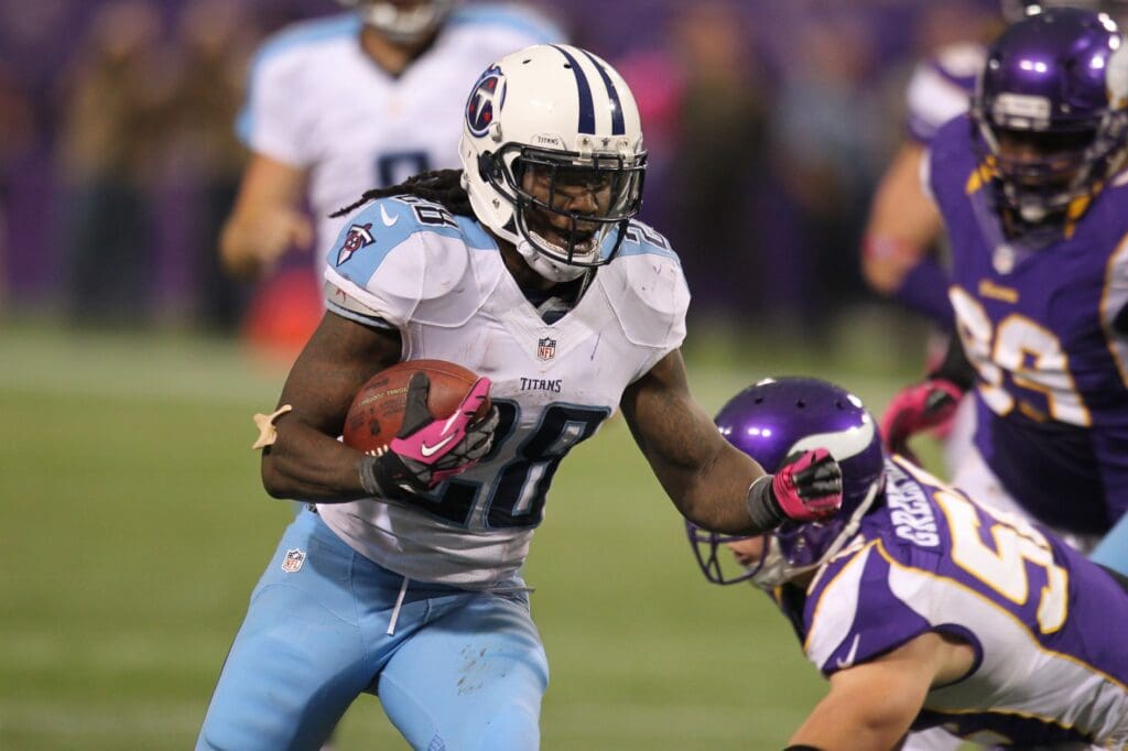 Oct 7, 2012; Minneapolis, MN, USA; Tennessee Titans running back Chris Johnson (28) carries the ball during the fourth quarter against the Minnesota Vikings at the Metrodome.