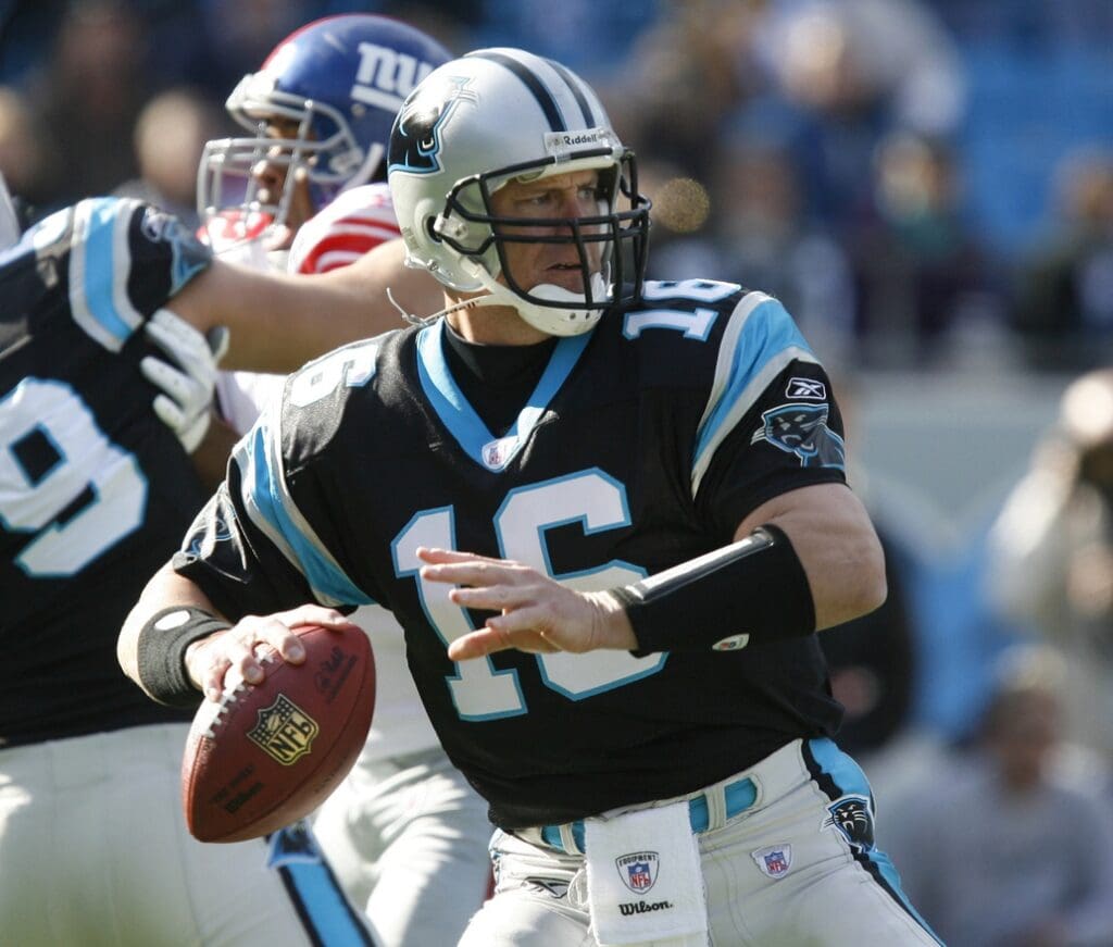 Dec 10, 2006, Charlotte, NC, USA; Carolina Panthers quarterback (16) Chris Weinke looks to pass in the New York Giants 27-13 victory over the Carolina Panthers at Bank of America Stadium.