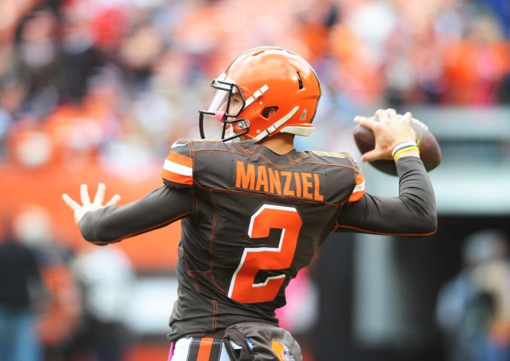 Oct 18, 2015; Cleveland, OH, USA; Cleveland Browns quarterback Johnny Manziel warms up before the game against the Denver Broncos at FirstEnergy Stadium.