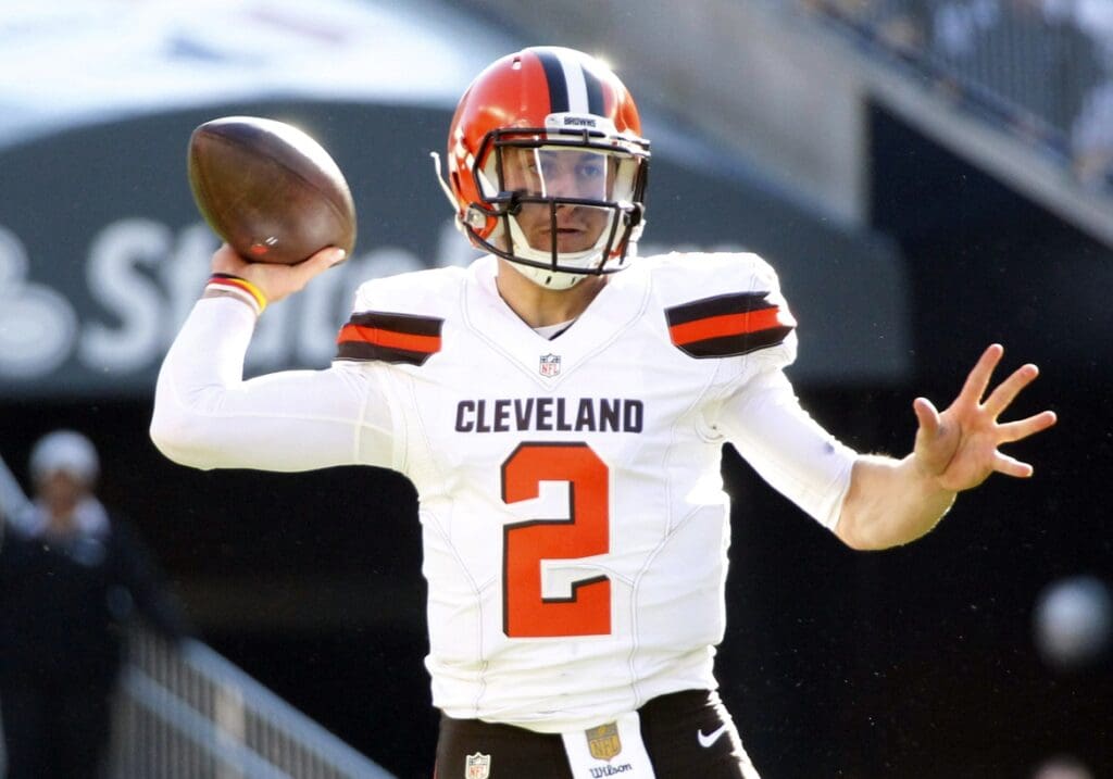 Nov 15, 2015; Pittsburgh, PA, USA; Cleveland Browns quarterback Johnny Manziel (2) passes the ball against the Pittsburgh Steelers during the first quarter at Heinz Field.