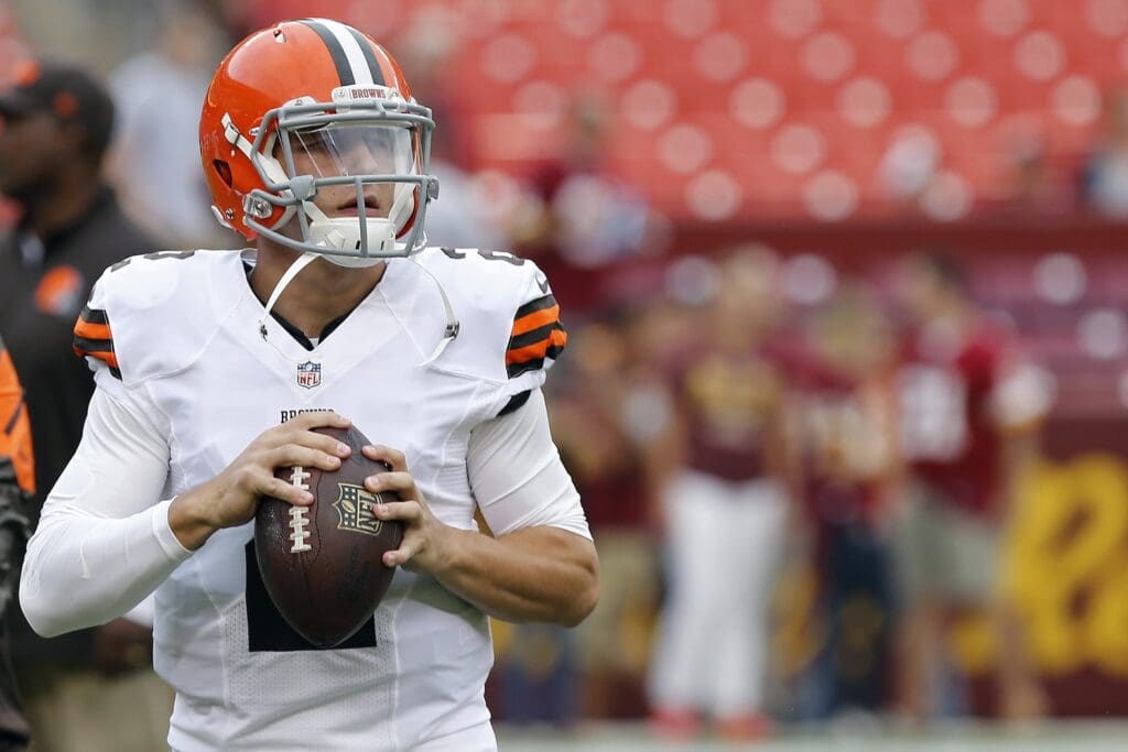 quarterback Johnny Manziel (2) prepares to throw the ball during warmups prior to the Browns' game against the Washington Redskins at FedEx Field.