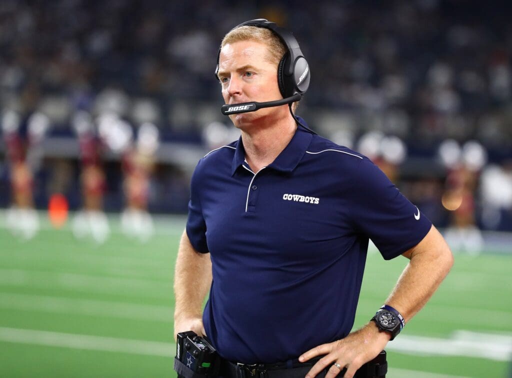 Dec 15, 2019; Arlington, TX, USA; Dallas Cowboys head coach Jason Garrett on the sidelines during the fourth quarter against the Los Angeles Rams at AT&T Stadium