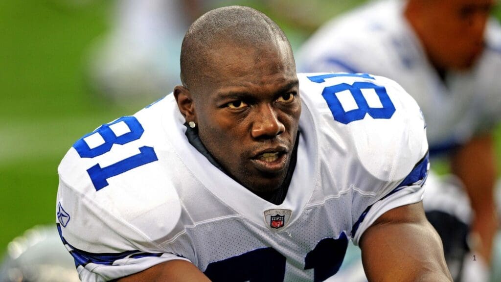 Oct. 12, 2008; Glendale, AZ, USA; Dallas Cowboys wide receiver (81) Terrell Owens against the Arizona Cardinals at University of Phoenix Stadium. Arizona defeated Dallas 30-24 in overtime.