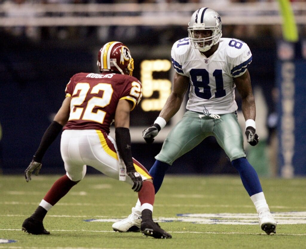 Sept 17, 2006; Irving, TX USA; Dallas Cowboys wide receiver (81) Terrell Owens goes out for a pass during the second quarter against the Washington Redskins at Texas Stadium.