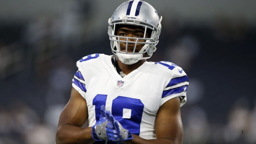 Aug 21, 2021; Arlington, Texas, USA; Dallas Cowboys wide receiver Amari Cooper (19) on the field before the game against the Houston Texans at AT&T Stadium.