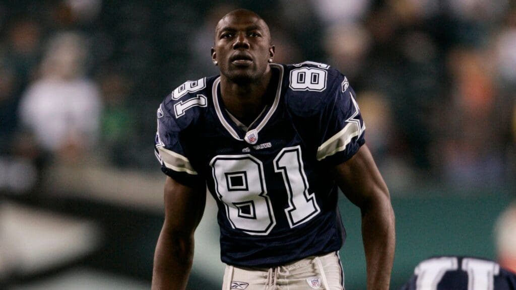 Nov 4, 2007; Philadelphia, PA, USA; Dallas Cowboys wide receiver Terrell Owens (81) before the start of the game against the Philadelphia Eagles at Lincoln Financial Field in Philadelphia, PA.