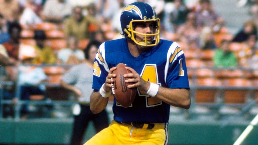 Oct 6, 1974; Los Angeles, CA, USA; FILE PHOTO; San Diego Chargers quarterback Dan Fouts (14) in action against the Philadelphia Eagles at Jack Murphy Stadium.